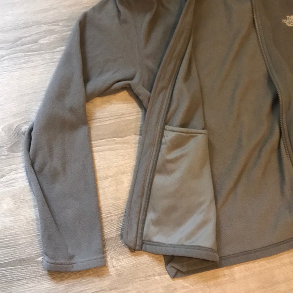 NorthFace Fleece - Picture 4 of 5